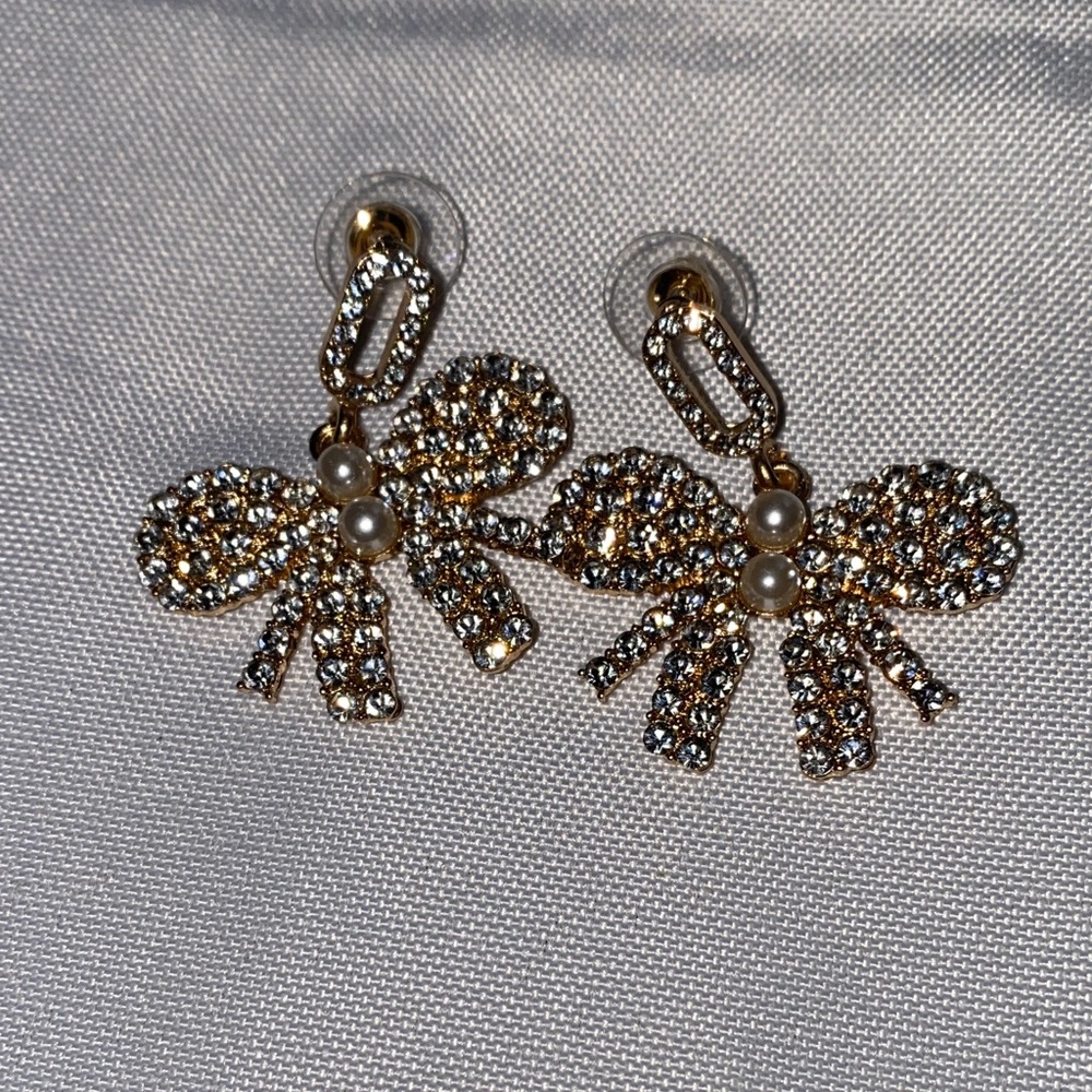 Elegant Gold and Silver Bow Earrings